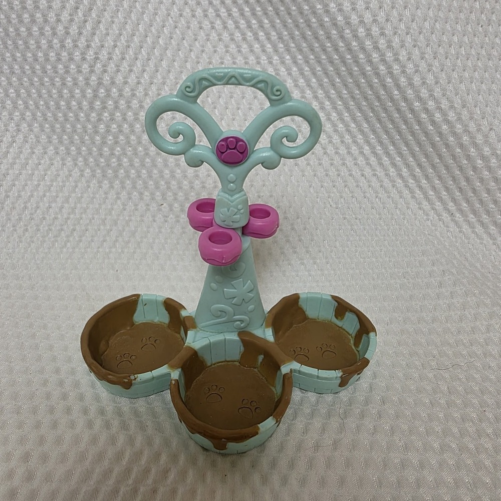 Vintage LPS Littlest Pet Shop Petriplets Pig Bed Excellent Condition